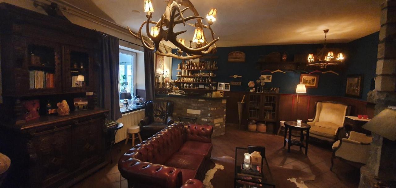 Hotel Restaurant The Kings Head Inn Fourons Extérieur photo