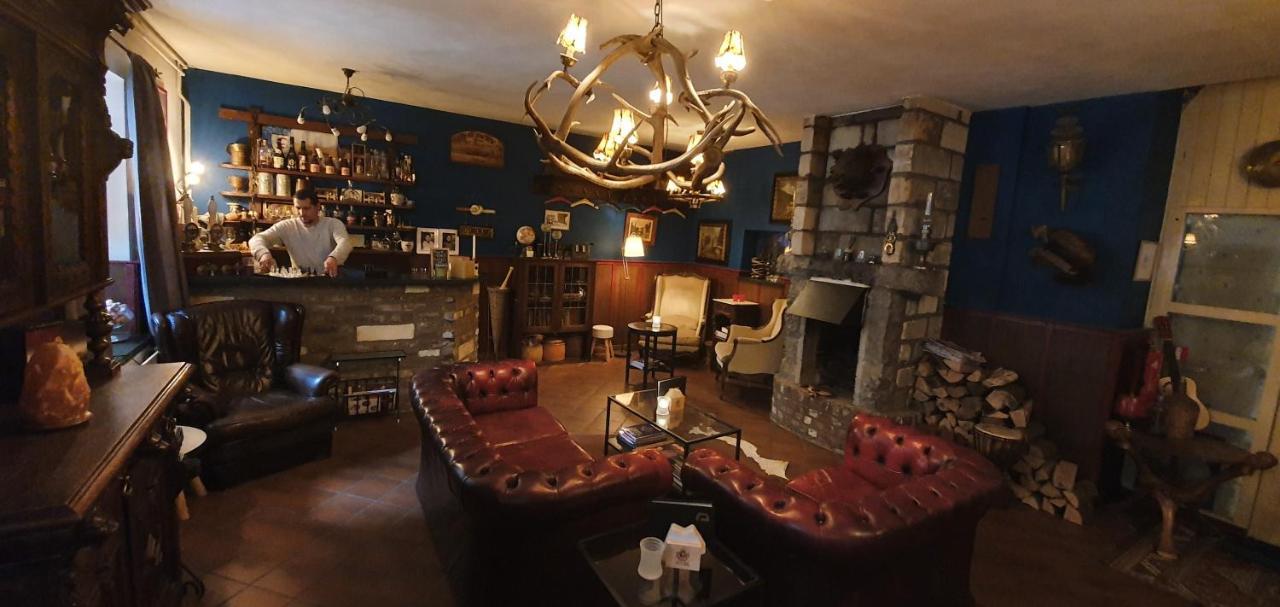 Hotel Restaurant The Kings Head Inn Fourons Extérieur photo